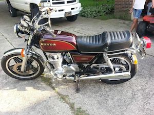 1979 CB650 Red/Maroon